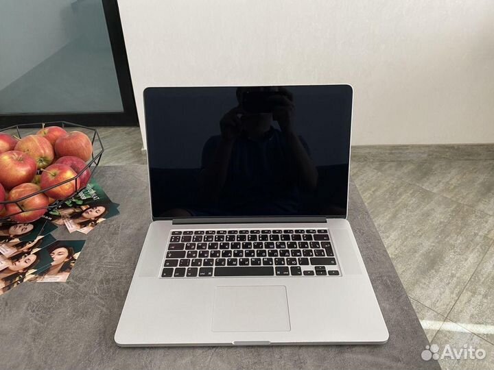 Apple macbook pro