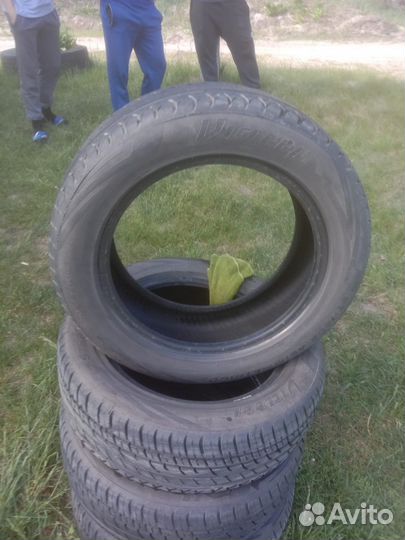 Viatti Strada Asimmetrico 205/55 R16 92T