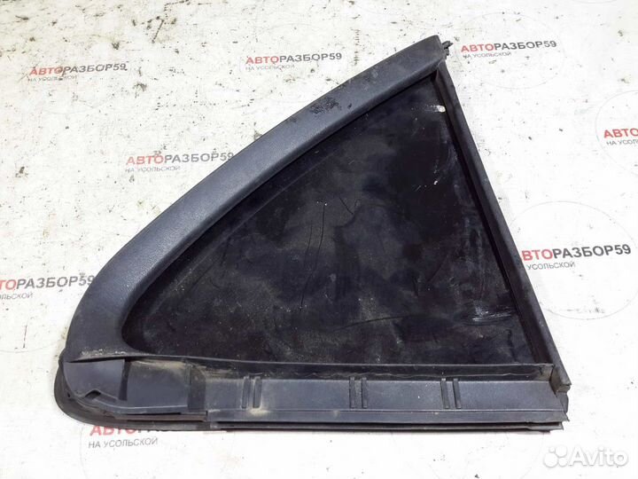 Форточка двери задняя левая Nissan Almera N16