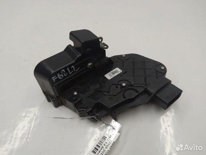 Б/У Б/У Замок двери задней левой 30799326 volvo