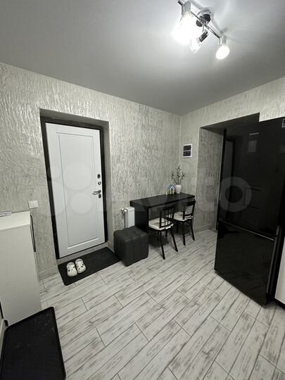 2-к. квартира, 40 м², 1/1 эт.
