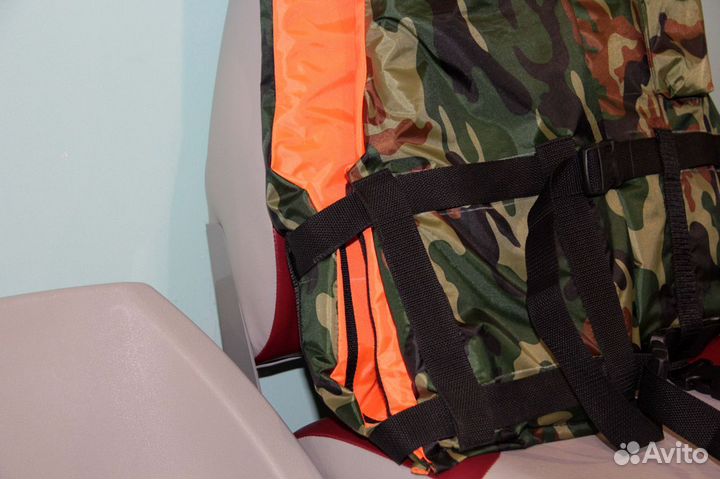 Спасательный жилет двухсторонний универсальный