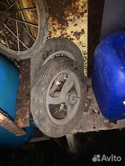 Колеса от колясок для тележек