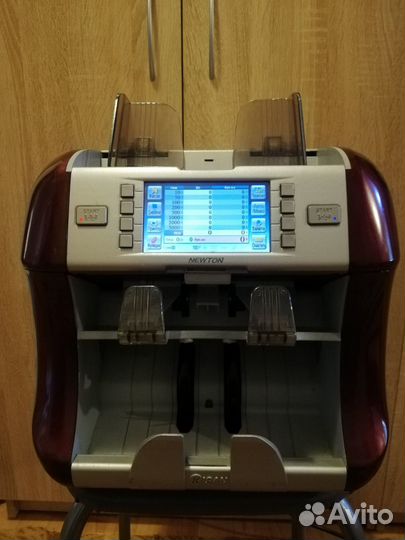 Счетчик банкнот kisan