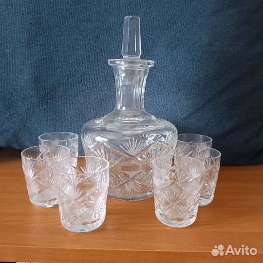 Графин с рюмками. Новый