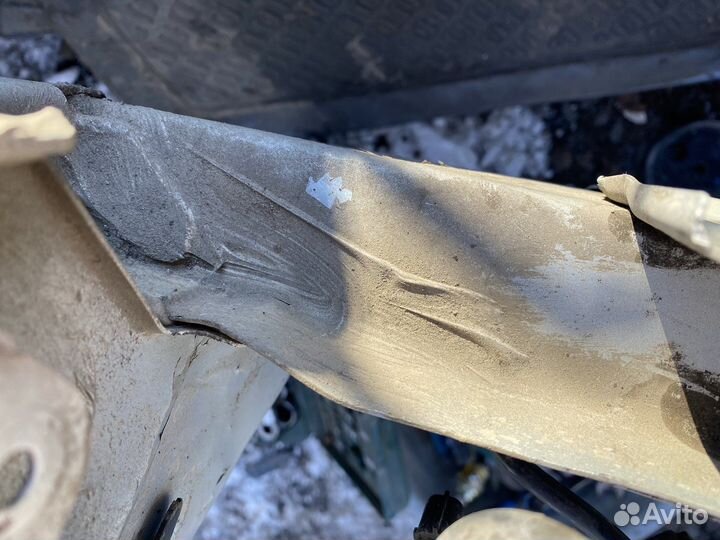 Правый лонжерон renault logan2, renault sandero 2