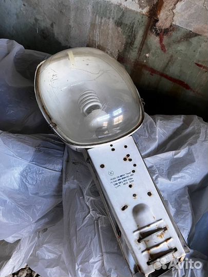 Фонарь уличный