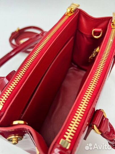 Сумка Prada Galleria