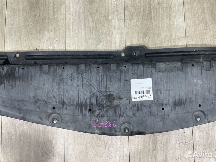 Пыльник бампера Mazda 3 BL 2.0 PE 2010