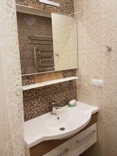 2-к. квартира, 64 м², 10/17 эт.