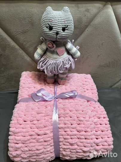 Набор плед и игрушка