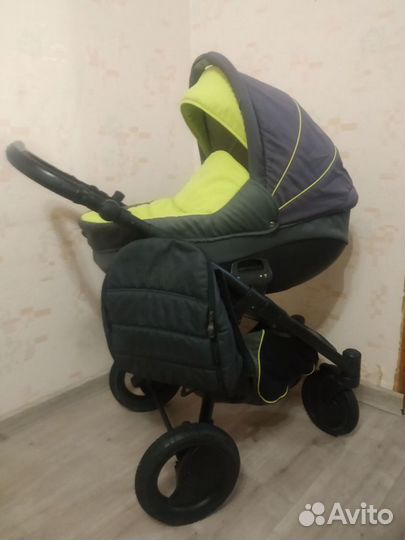 Коляска Zippy Sport 2 в 1 с Автолюлькой