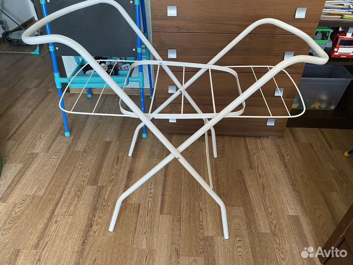 Детская ванночка с подставкой