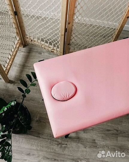 Массажный стол