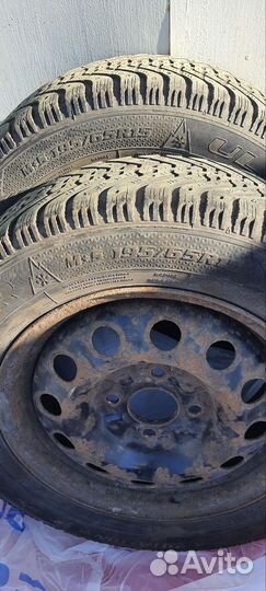 Goodyear UltraGrip 195/65 R15