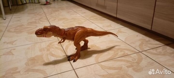 Игрушка Jurassic world Тираннозавры