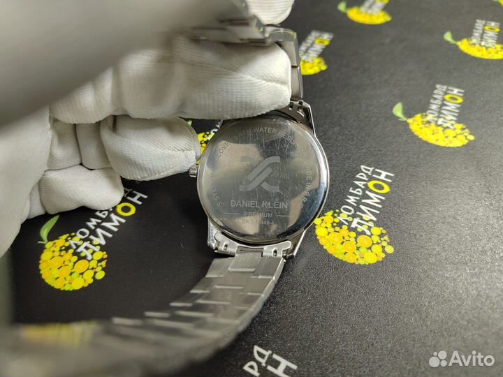 Часы Daniel Klein