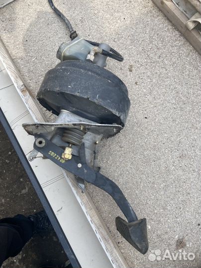 Главный тормозной цилиндр с вакумом на мерс w140