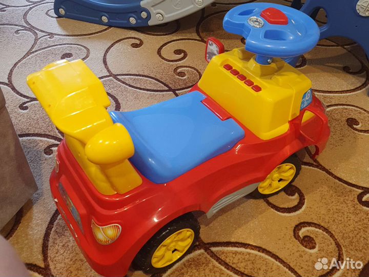 Машинка-каталка
