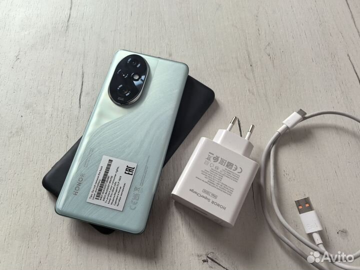 HONOR 200 Pro, 12/512 ГБ