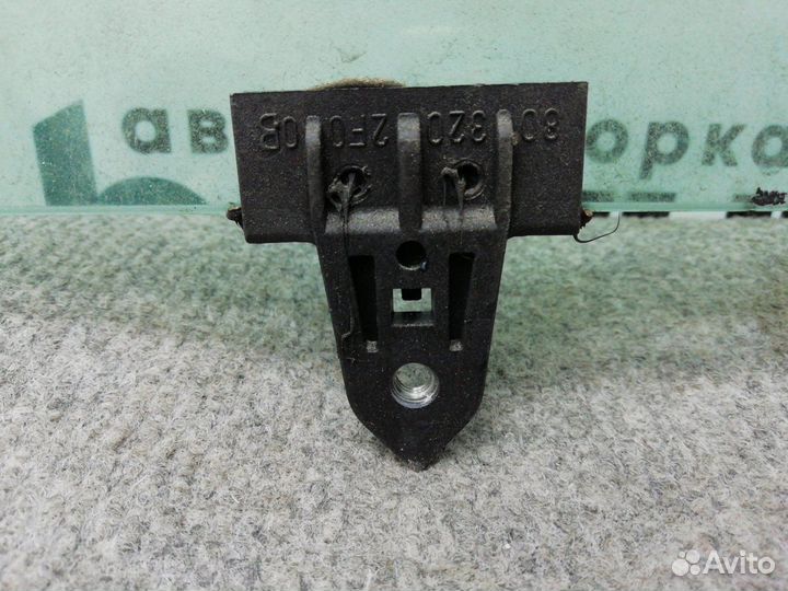 Стекло двери переднее левое 80301JD000 Nissan