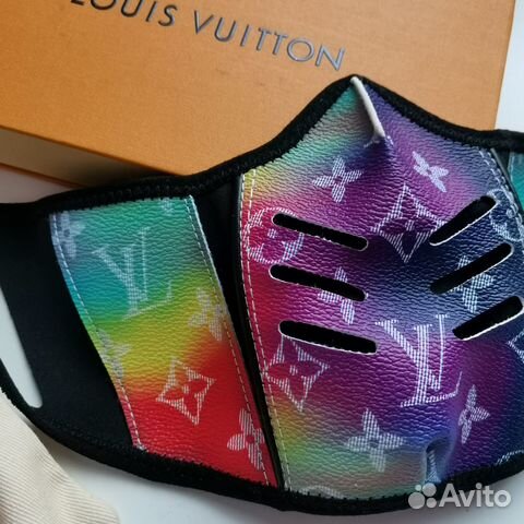 Маска Louis Vuitton