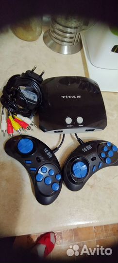 Игровая приставка титан