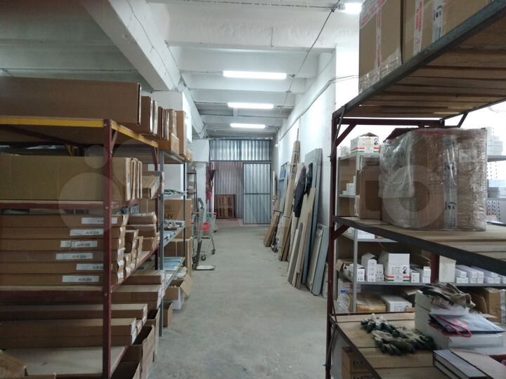 Склад, 270 м²