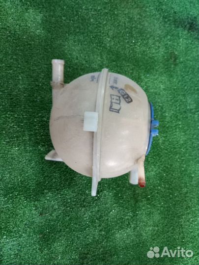 Бачок расширительный Vw. Polo 1.6 2011-2020