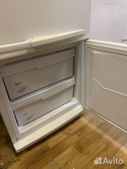 Холодильник