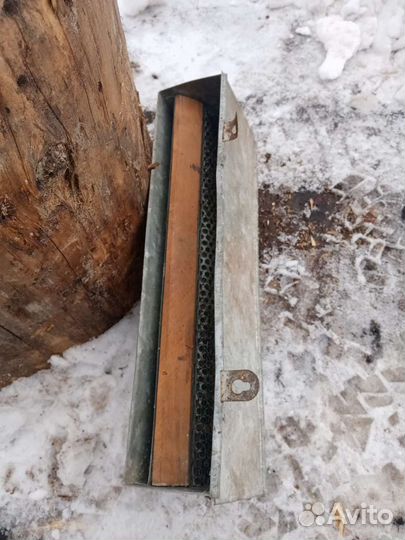 Пчелиная ловушка для сбора прополиса и пр