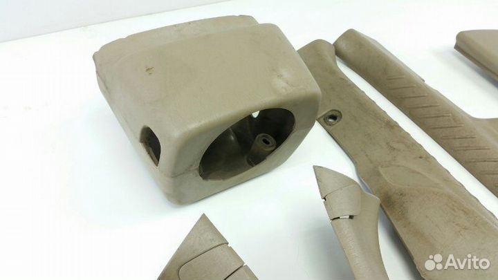 Пластик салона Ford Escape 2005