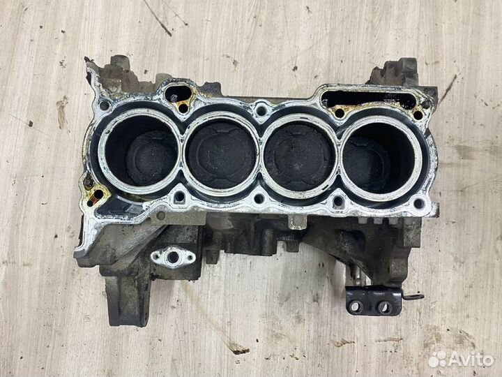 Блок двигателя Mitsubishi Colt Z30 (2002—2012) Z21