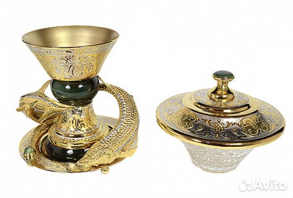 Золотая икорница с нефритом, Златоуст