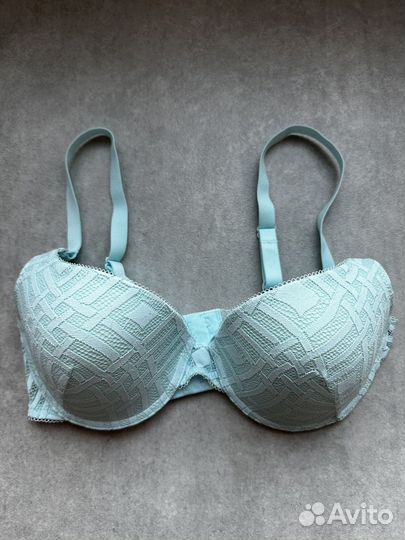 Lise Charmel 70C(75B) новый бюстгальтер