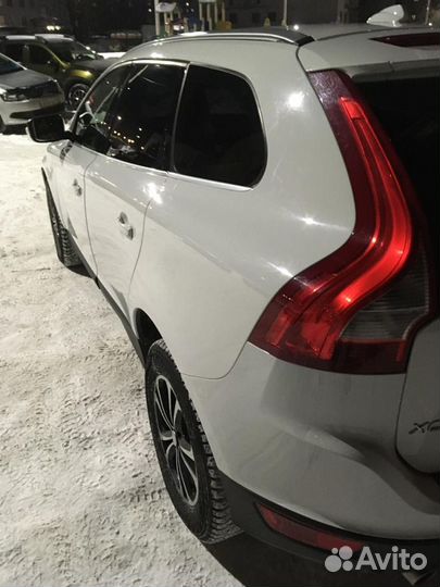 Volvo XC60 2.4 AT, 2012, 271 111 км