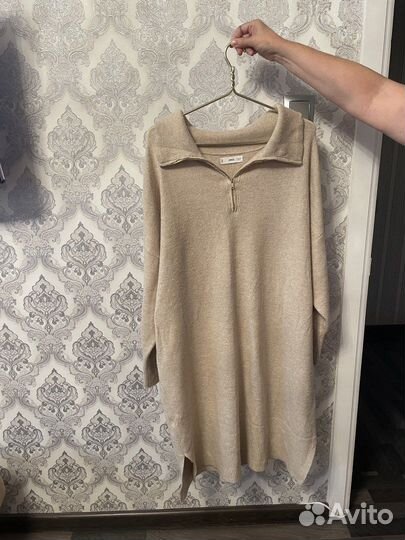 Платье шерстяное