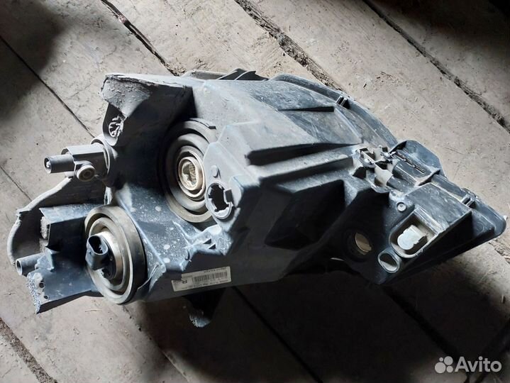 Фара правая Nissan Almera с 2012г. 260104AA0A