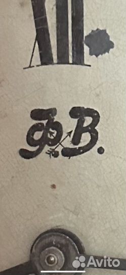 Часы настенные антиквариат исправные