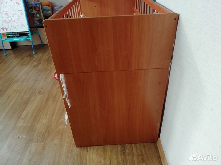 Детская кроватка трансформер с комодом