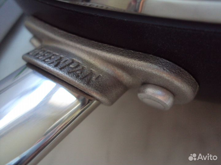 Вок Greenpan с крышкой 28cm 3.6 L