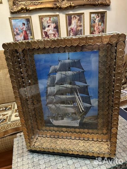 Картина с парусным кораблём