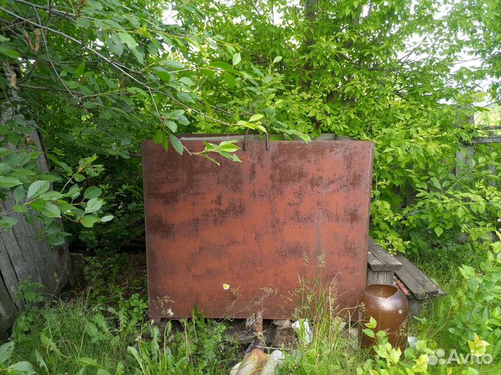 Бак для воды металлический