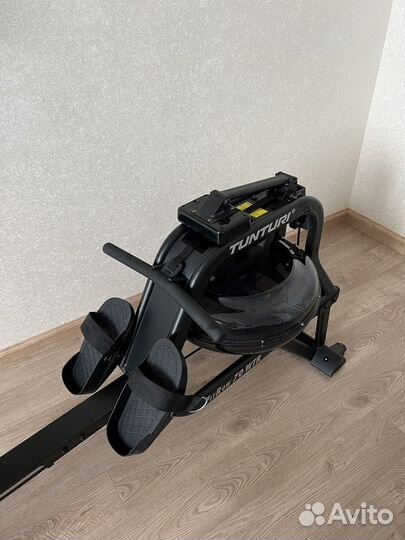 Гребной тренажер Tunturi FitRow 70 WTR