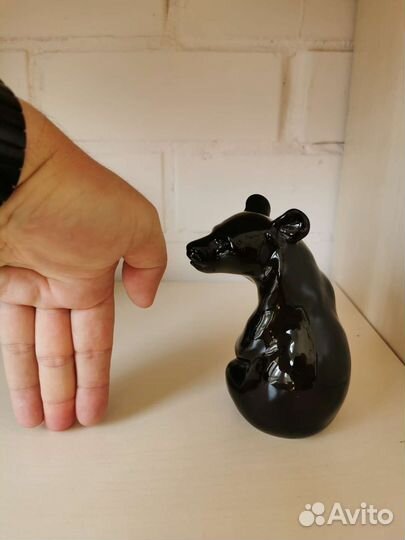 Фарфоровая статуэтка «Гималайский медведь» лфз