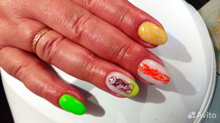 Услуги маникюра на дому