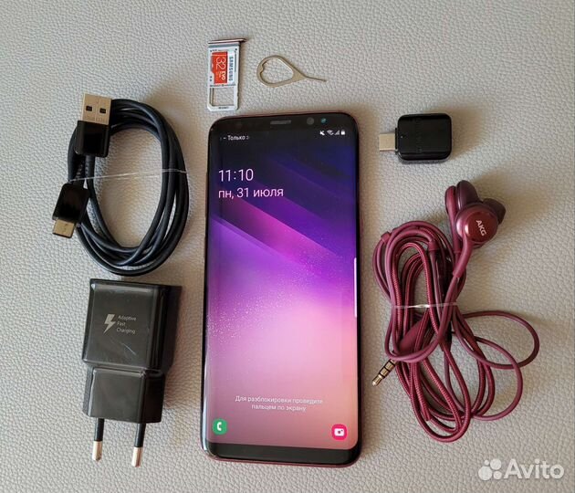 Телефон Samsung Galaxy S8
