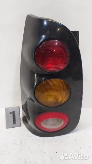 Фонарь задний smart city C450 98-03 L