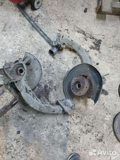 Рычаг со ступицей задний на бмв е46