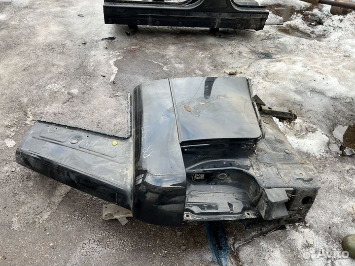 Занее крыло land range rover l322